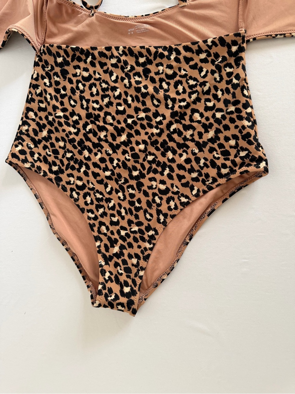 Aerie Full Coverage Leopard Print One Piece Wrap Swimsuit Size M - Picture 3 of 7